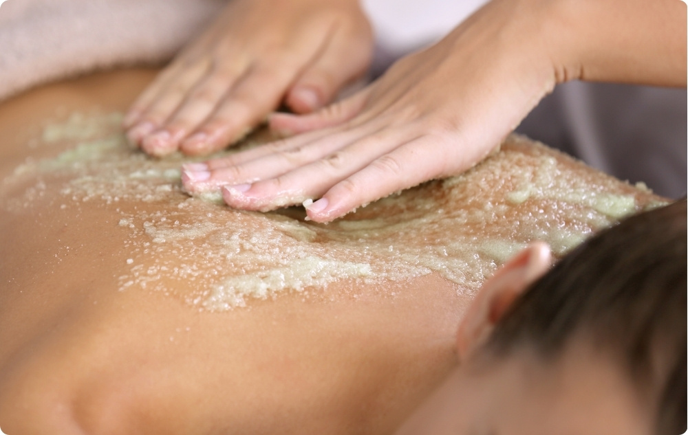 Als bodyscrub met een verwarmende werking
